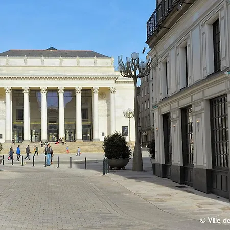 Séjournez En Plein Coeur De * Nantes